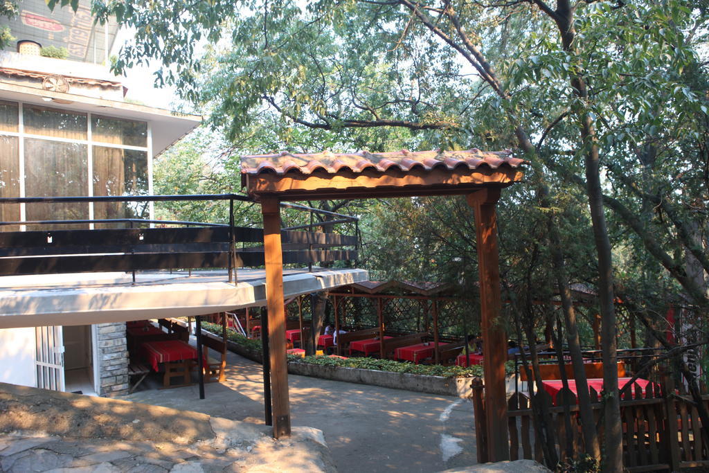 Hotel Hijata Стара-Загора Экстерьер фото
